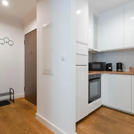Ina Rent - Bank Polski Apartment